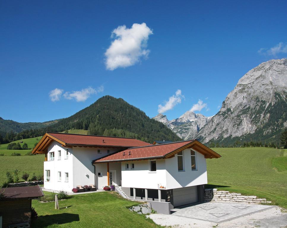 Apartment Tennengebirge Sankt Martin am Tennengebirge Esterno foto